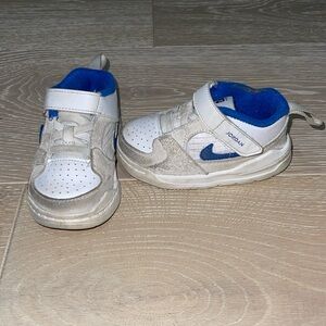 Nike Jordan Stadium 90 Sneaker Baby Walker Size 5C